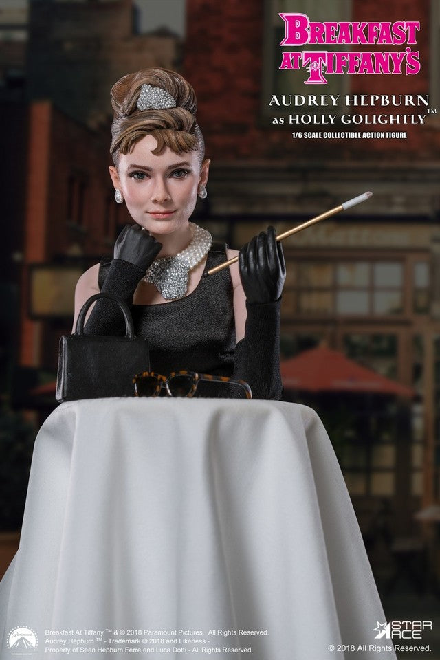 Load image into Gallery viewer, Breakfast At Tiffany&#39;s - Holly - Black Hand Bag
