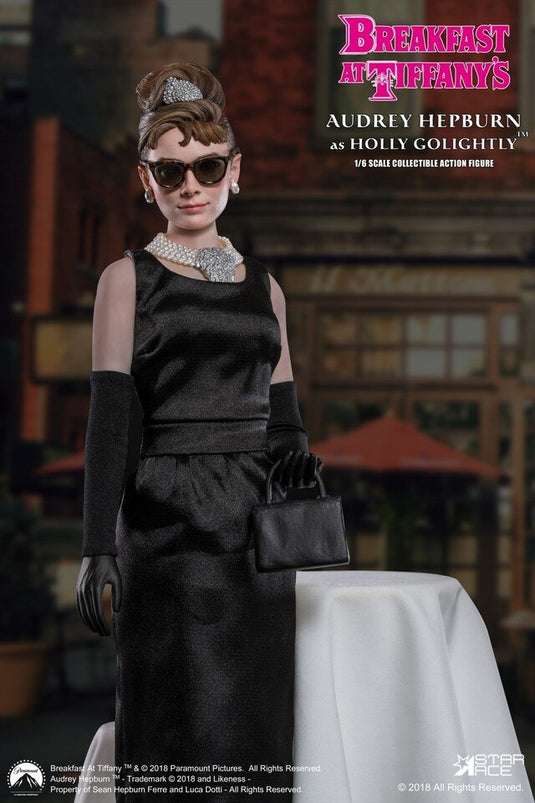 Breakfast At Tiffany's - Holly - Figure Base Stand