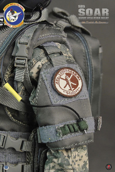 Load image into Gallery viewer, 160th SOAR Night Stalkers Pilot Todd McDunn - MINT IN BOX
