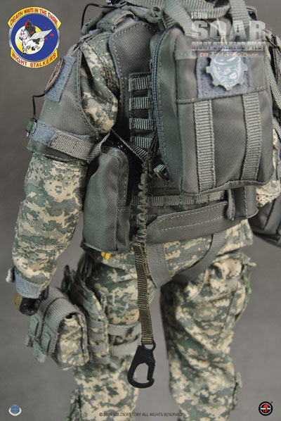 Load image into Gallery viewer, 160th SOAR Night Stalkers Pilot Todd McDunn - MINT IN BOX
