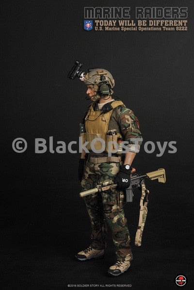 Marine Raiders Special Operations Team 8222 Mint in Box