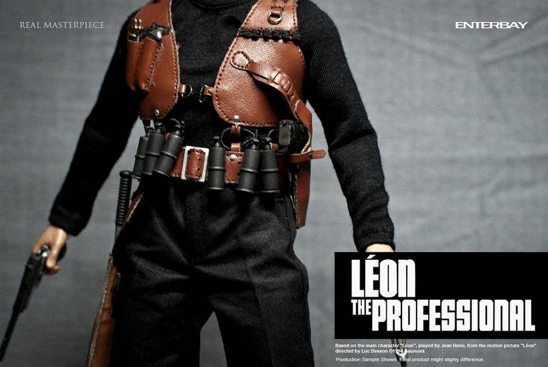 Load image into Gallery viewer, Léon The Professional - Weathered Shoes w/Socks (Peg Type)
