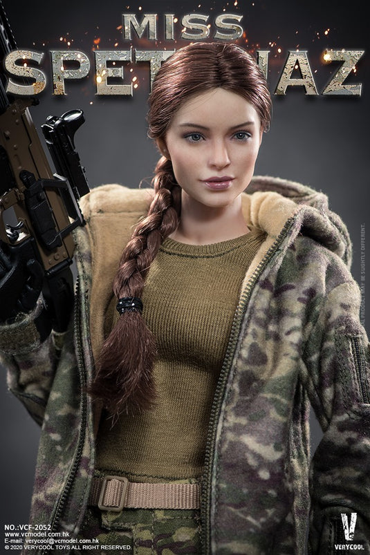 Russian Soldier Miss Spetsnaz - AK-105 Assault Rifle Set