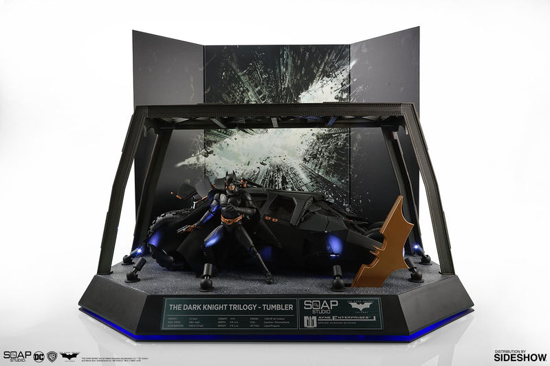 Load image into Gallery viewer, 1/12 - Batman w/Catwoman &amp; Tumbler Combo pack - MINT IN BOX
