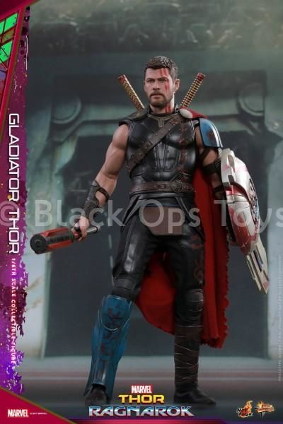Load image into Gallery viewer, Thor - Thor: Rangarok Version - MINT IN BOX
