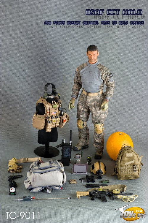 Load image into Gallery viewer, USAF CCT - Tan Gloved Right Trigger Hand Set

