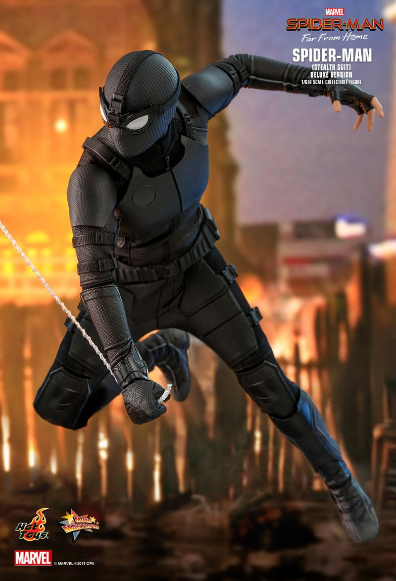 Load image into Gallery viewer, Spider-Man FFH - Stealth Suit Deluxe Version - MINT IN BOX
