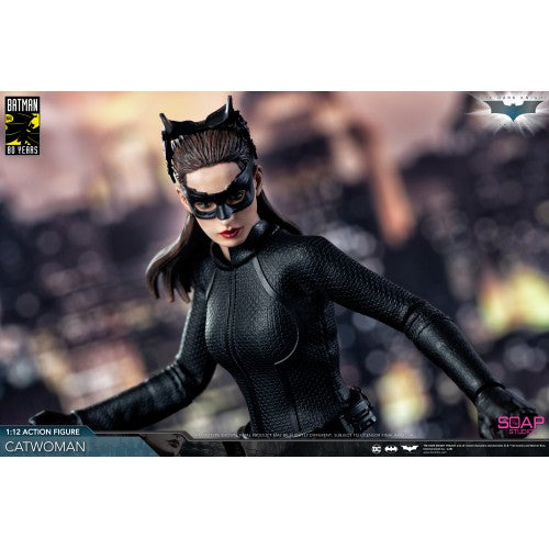 Load image into Gallery viewer, 1/12 - Catwoman - MINT IN BOX
