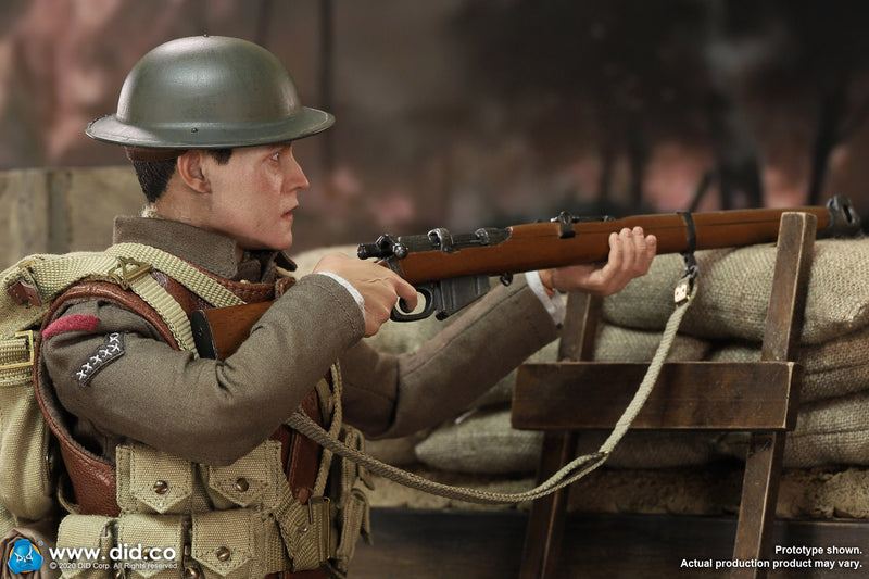 Load image into Gallery viewer, WWI - British - LCpl William w/Trench - MINT IN BOX (READ DESC)
