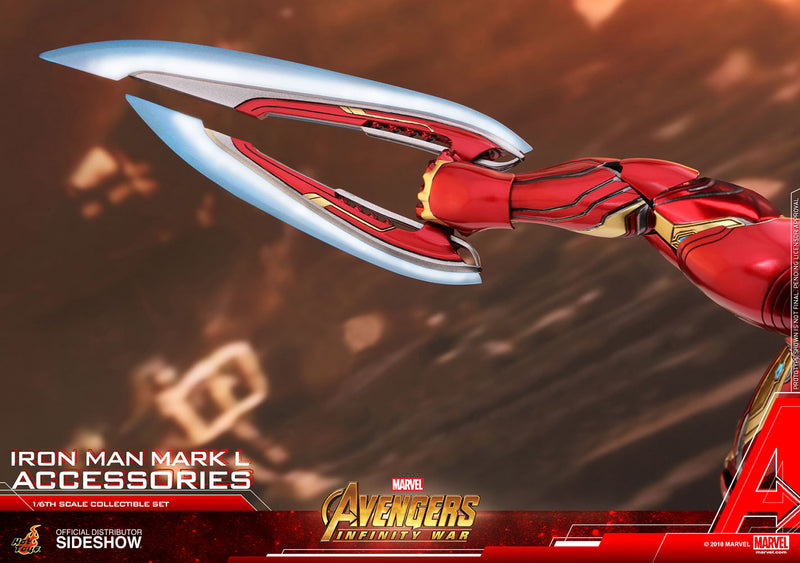 Load image into Gallery viewer, Diecast Iron Man Mark L w/Special Edition Accessory Set - MINT IN BOX
