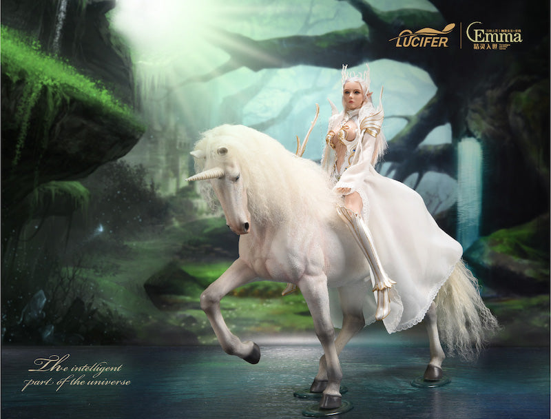 Load image into Gallery viewer, Emma - Queen Version w/Unicorn - MINT IN BOX
