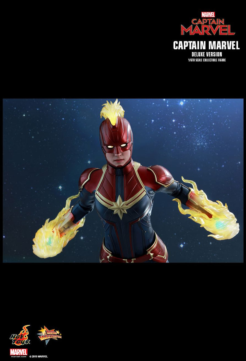 Load image into Gallery viewer, Captain Marvel - Carol Danvers Deluxe - MINT IN BOX
