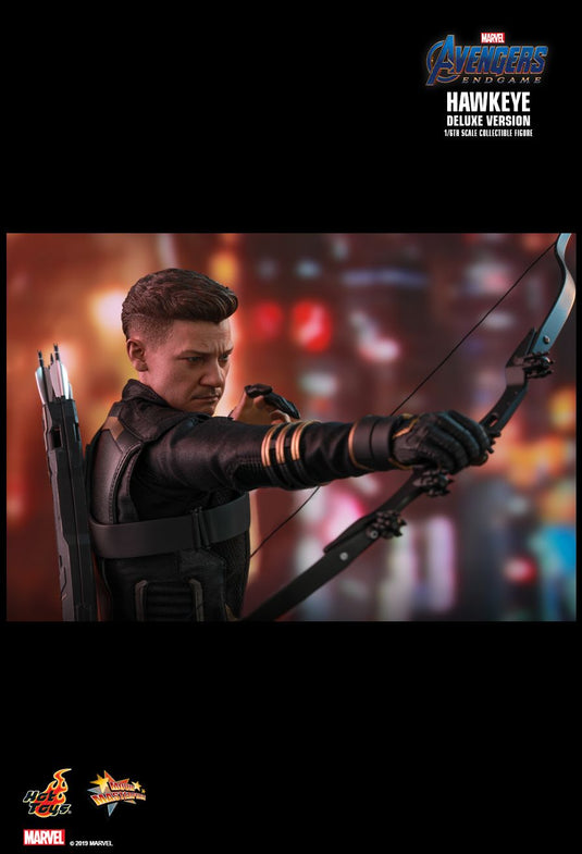 Avengers Engame - Hawkeye Deluxe Ver. - MINT IN BOX