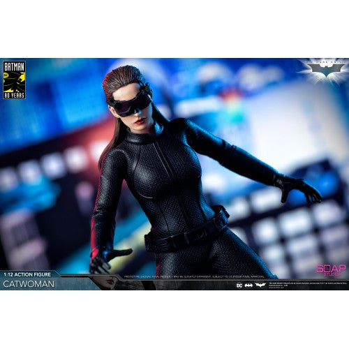 Load image into Gallery viewer, 1/12 - Catwoman - MINT IN BOX
