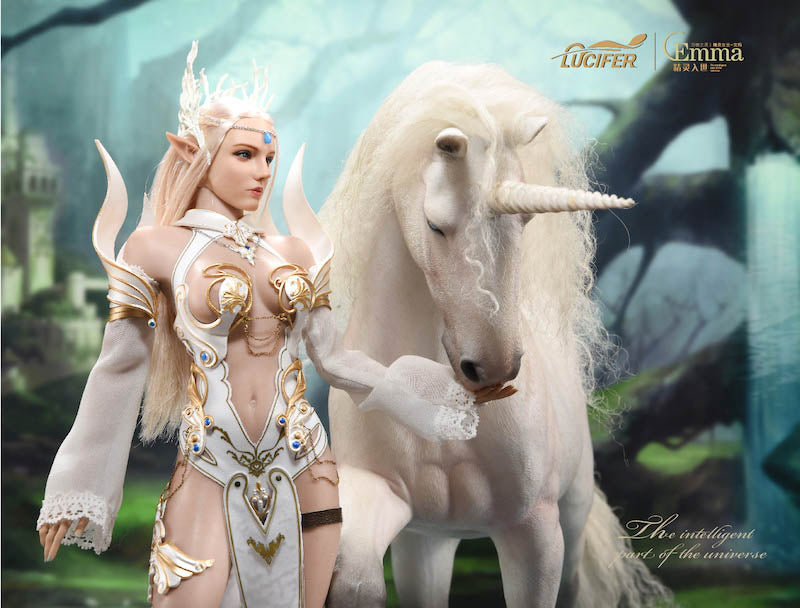 Load image into Gallery viewer, Emma - Queen Version w/Unicorn - MINT IN BOX
