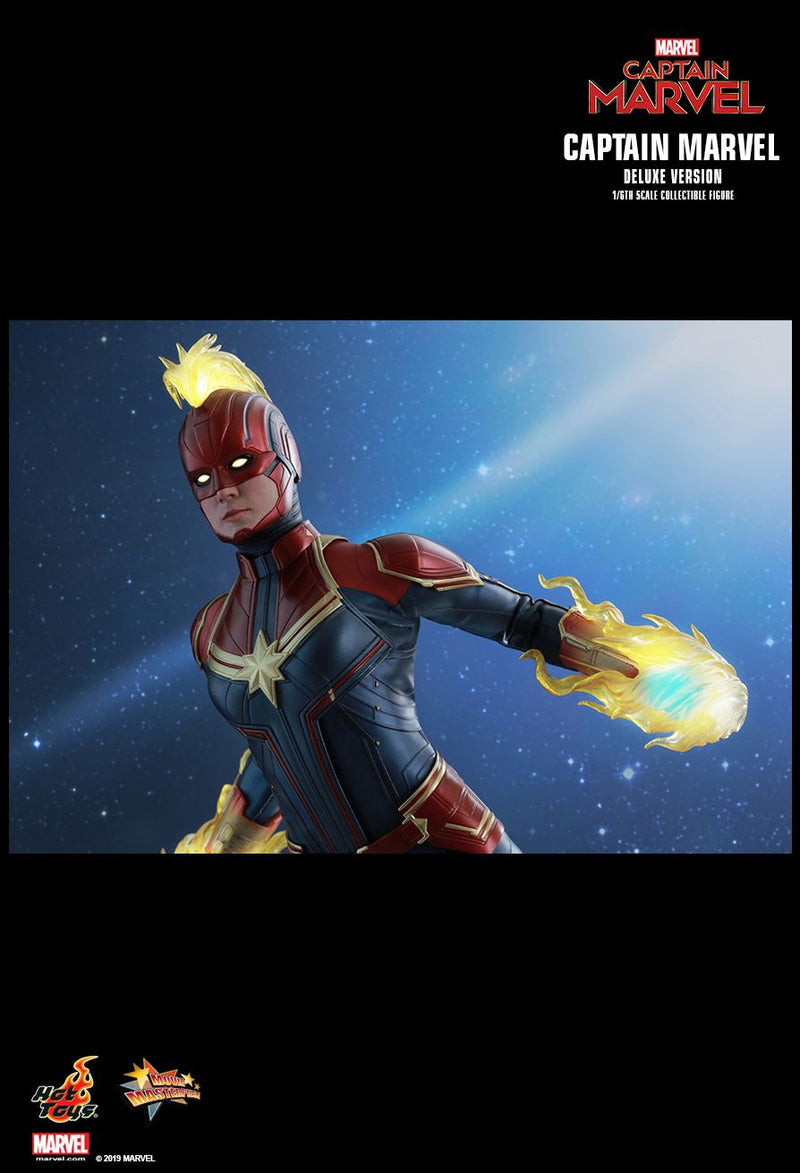 Load image into Gallery viewer, Captain Marvel - Carol Danvers Deluxe - MINT IN BOX
