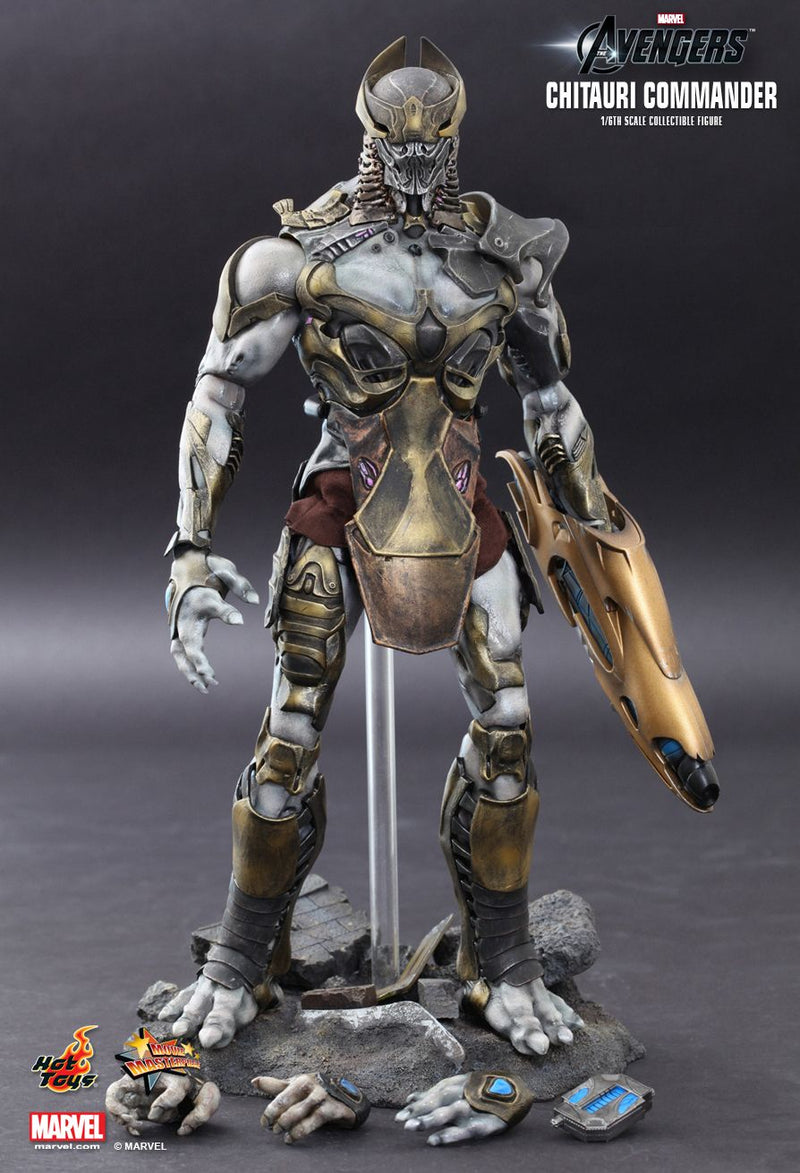 Load image into Gallery viewer, Chitauri Commander - Gold Arm Cannon
