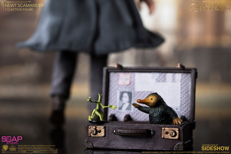 Load image into Gallery viewer, 1/12 - Newt Scamander - Brown Wand Set
