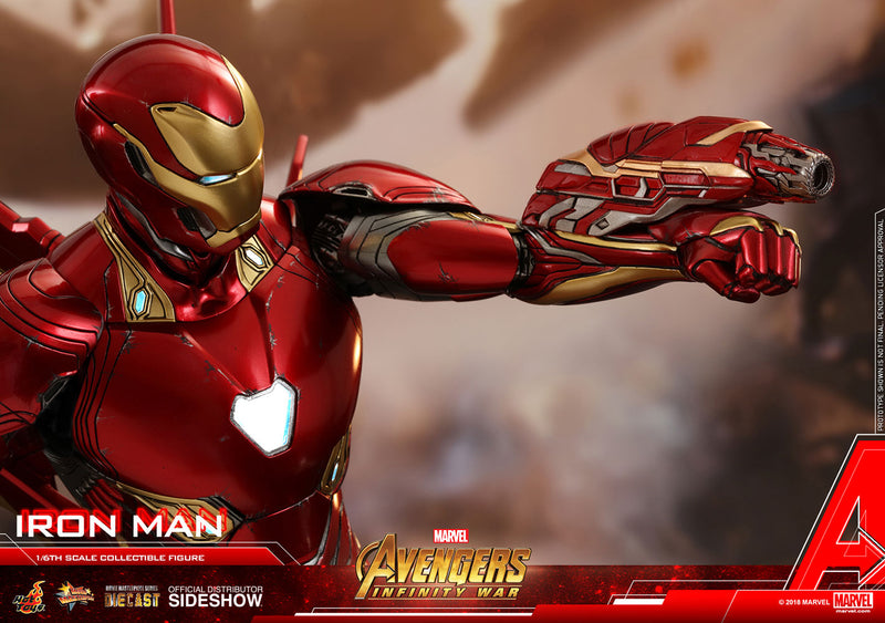Load image into Gallery viewer, Diecast Iron Man Mark L w/Special Edition Accessory Set - MINT IN BOX
