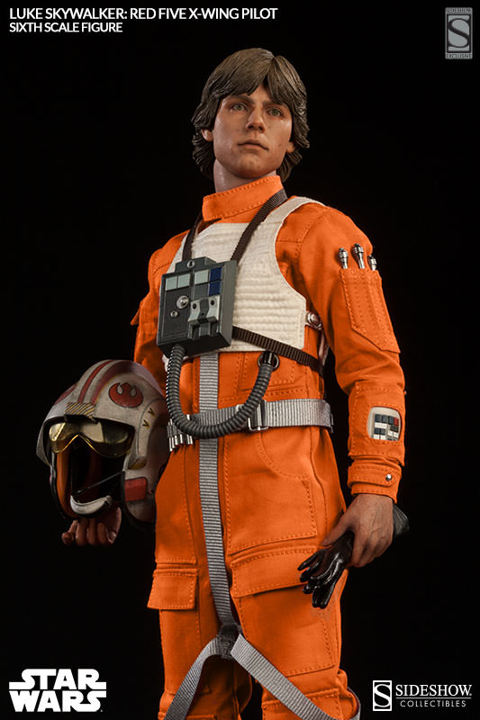 Load image into Gallery viewer, Star Wars - Luke Red 5 X-Wing Pilot - Exclusive - MINT IN BOX
