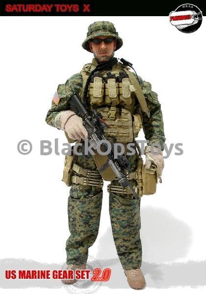 Load image into Gallery viewer, U.S. Marine Gear Set - Black 5.56 30 Round Magazine w/Magpul (x3)
