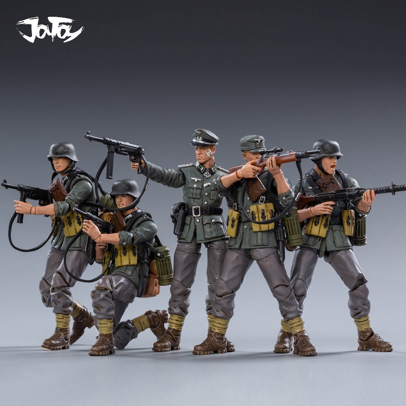 Load image into Gallery viewer, 1/18 - WWII - Wehrmacht Figure Type 2
