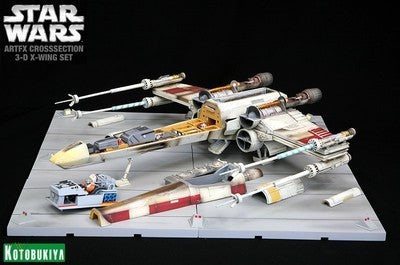 Load image into Gallery viewer, 1/35 - Star Wars - X-Wing 3D Cross Section Set - MINT IN BOX
