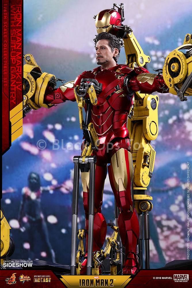 Load image into Gallery viewer, Iron Man Mark IV w/Suit-up Gantry - MINT IN BOX
