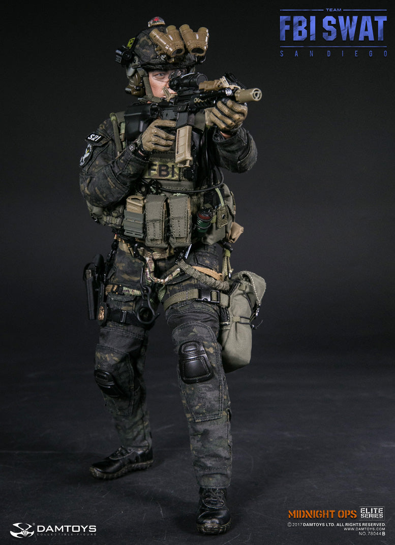 Load image into Gallery viewer, San Diego SWAT - Team B - Midnight Ops - MINT IN BOX

