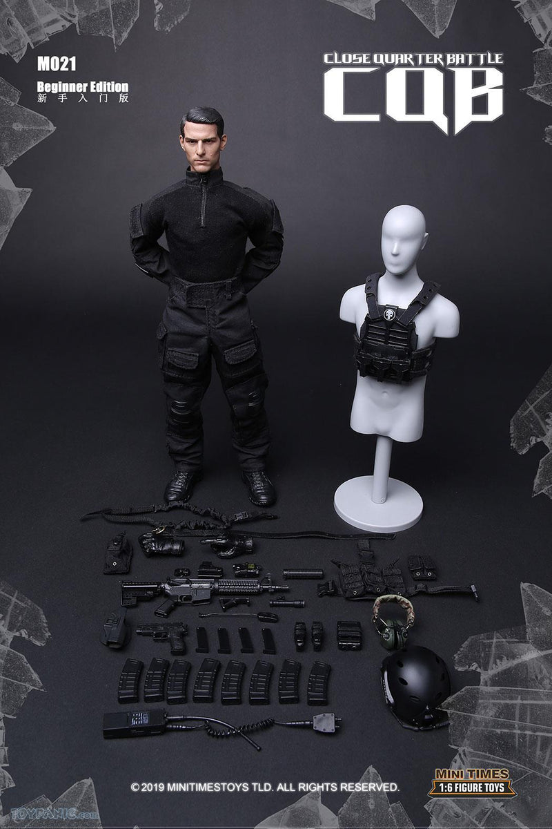Load image into Gallery viewer, Close Quarter Battle - Black Boots (Peg Type)
