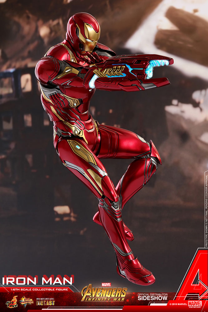 Load image into Gallery viewer, Diecast Iron Man Mark L w/Special Edition Accessory Set - MINT IN BOX
