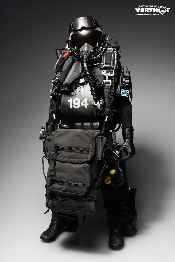 Load image into Gallery viewer, Navy Seal HALO UDT Jumper - Black Diving Fins (x2)
