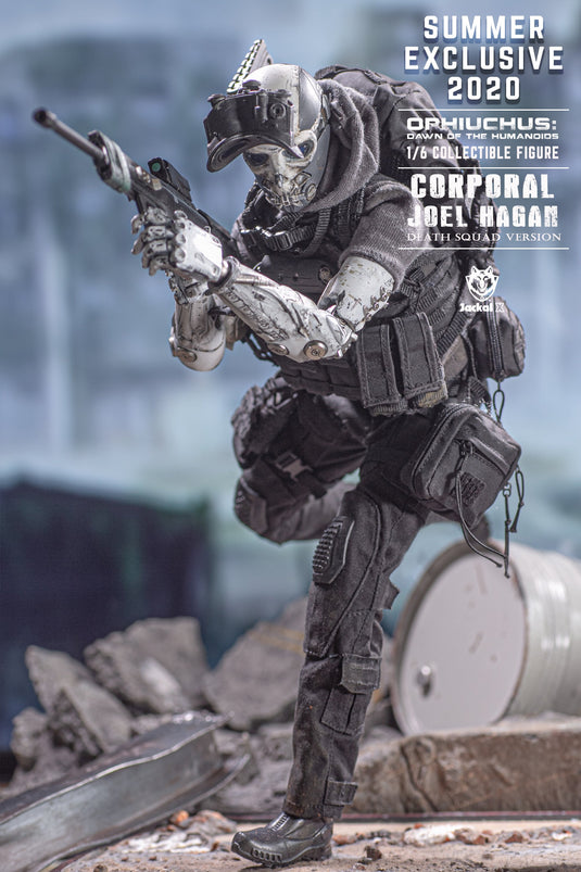Cpl. Joel Hagan White Ver. - Revolver w/Drop Leg Holster & Belt Set