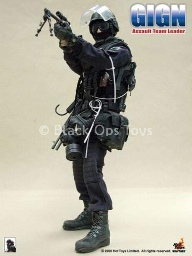 Load image into Gallery viewer, GIGN Assault Team Leader - Male Base Body

