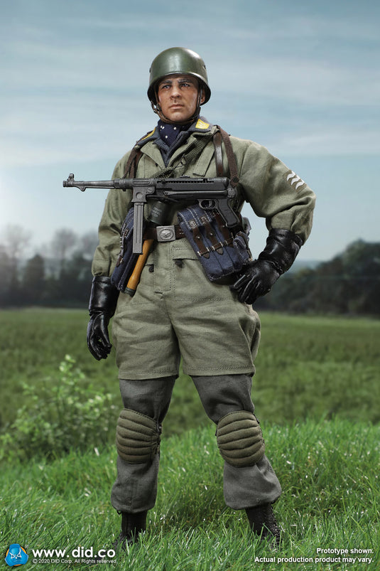 WWII - German - Fallschirmjager Schmeling - MINT IN BOX