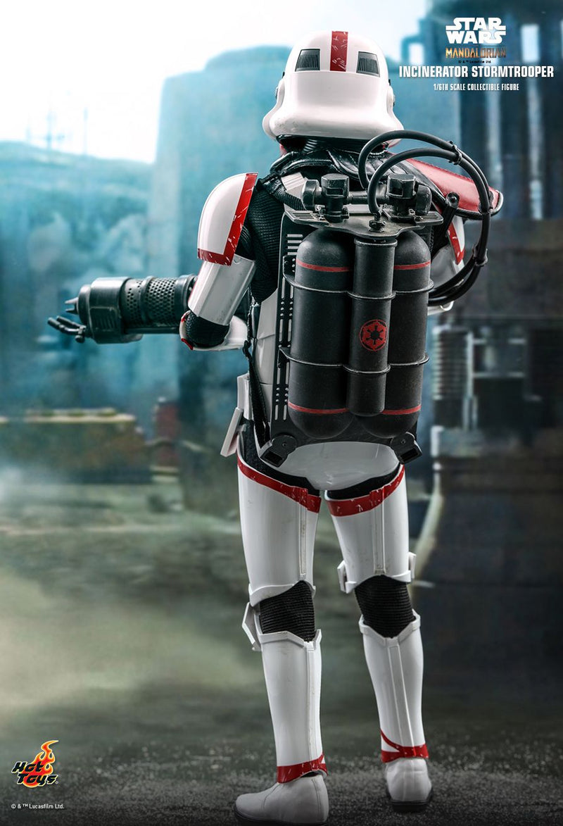 Load image into Gallery viewer, Star Wars - The Mandalorian - Incinerator Stormtrooper - MINT IN BOX
