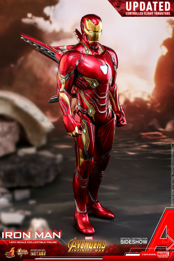 Load image into Gallery viewer, Diecast Iron Man Mark L w/Special Edition Accessory Set - MINT IN BOX
