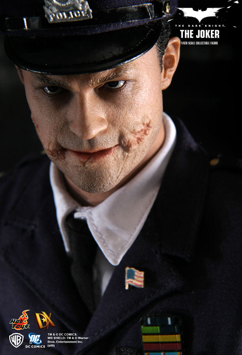 Load image into Gallery viewer, DX01 - The Dark Knight - Joker - Head Sculpt w/Heath Ledger Likeness
