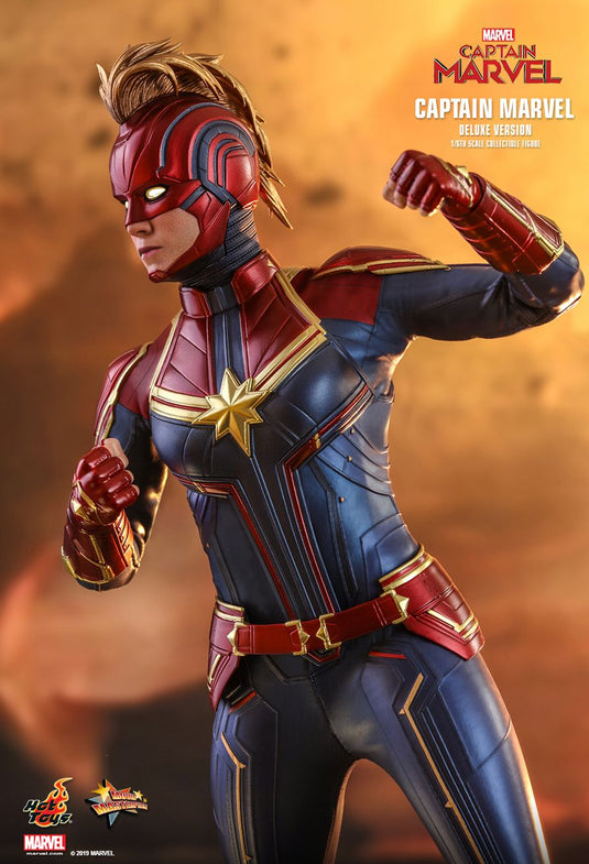 Captain Marvel - Carol Danvers Deluxe - MINT IN BOX