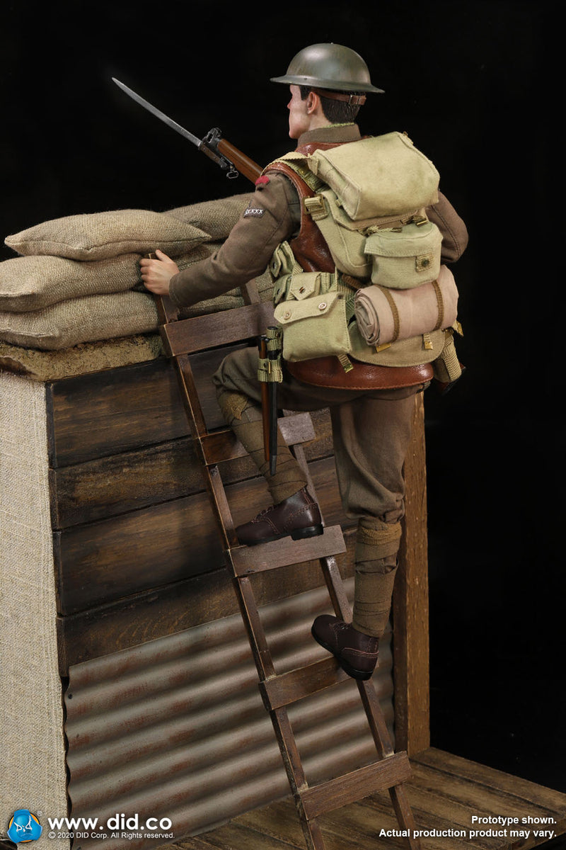Load image into Gallery viewer, WWI - British - LCpl William w/Trench - MINT IN BOX (READ DESC)
