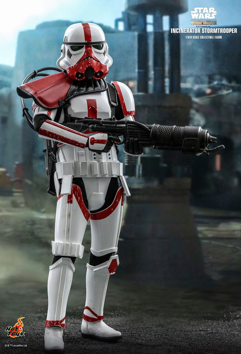 Load image into Gallery viewer, Star Wars - The Mandalorian - Incinerator Stormtrooper - MINT IN BOX
