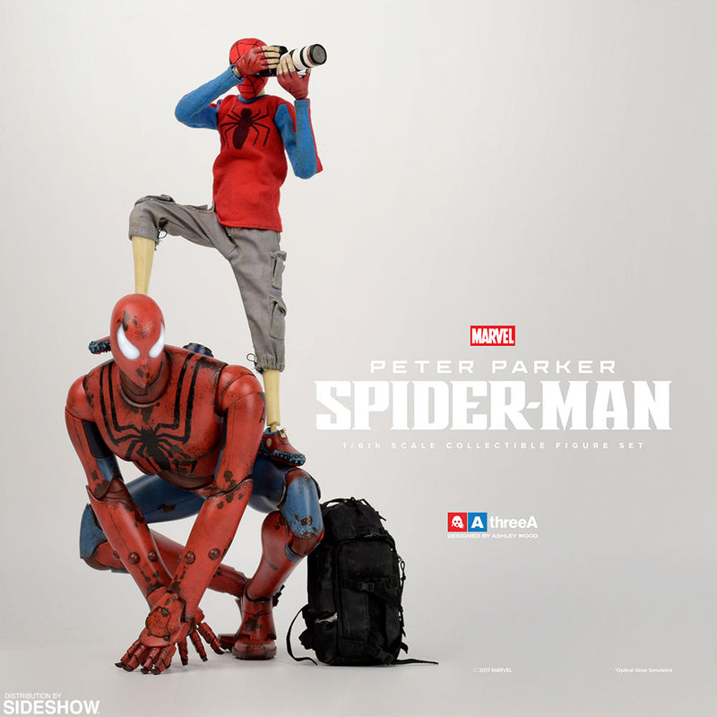 Load image into Gallery viewer, Peter Parker &amp; Spider-Bot - MINT IN BOX
