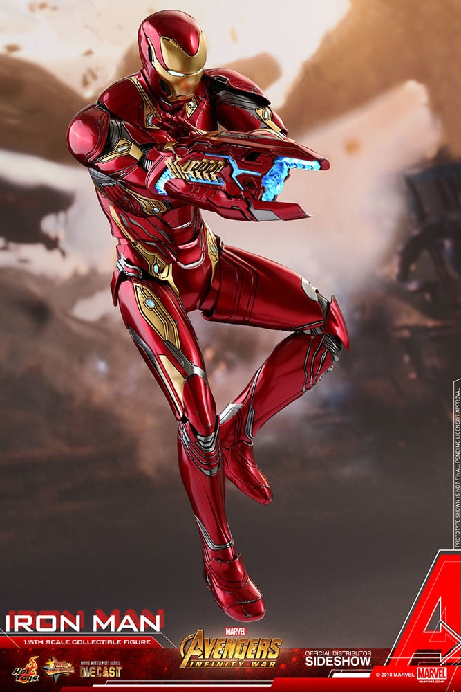 Load image into Gallery viewer, Diecast Iron Man Mark L w/Special Edition Accessory Set - MINT IN BOX
