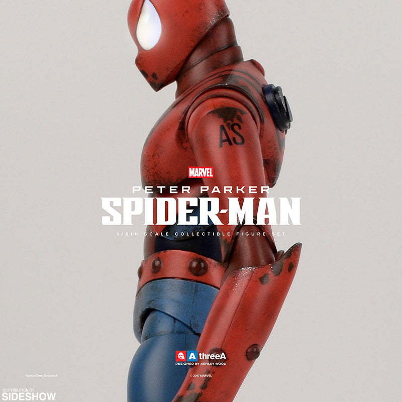 Load image into Gallery viewer, Peter Parker &amp; Spider-Bot - MINT IN BOX
