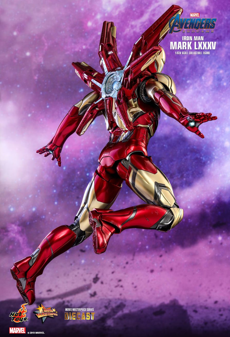 Load image into Gallery viewer, Avengers: Endgame - Diecast Iron Man MK LXXXV - MINT IN BOX
