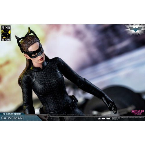 Load image into Gallery viewer, 1/12 - Catwoman - MINT IN BOX
