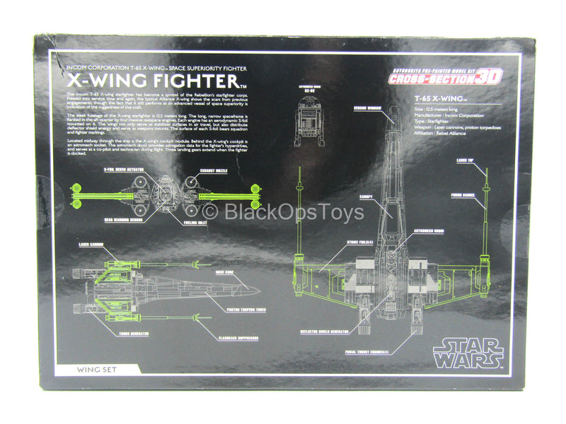 Load image into Gallery viewer, 1/35 - Star Wars - X-Wing 3D Cross Section Set - MINT IN BOX
