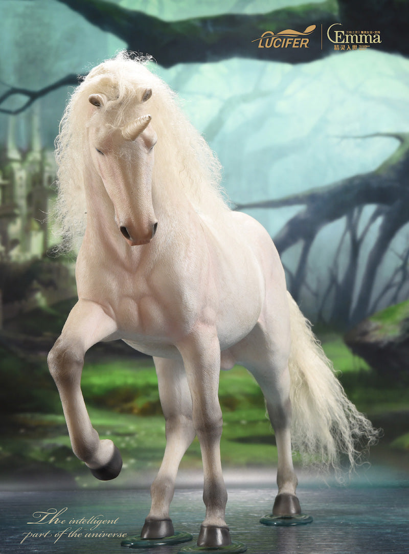Load image into Gallery viewer, Emma - Queen Version w/Unicorn - MINT IN BOX
