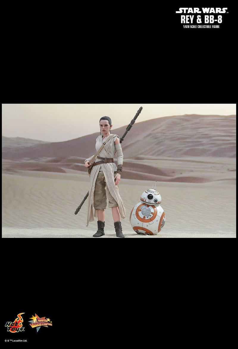 Load image into Gallery viewer, STAR WARS - Rey &amp; BB8 Set - MINT IN BOX
