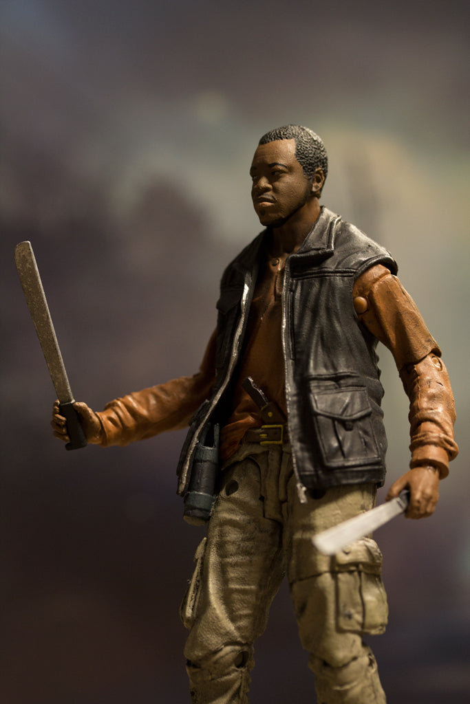 Load image into Gallery viewer, 5 INCH SCALE - TWD - Bob Stookey (Damaged) w/Survival Gear Set
